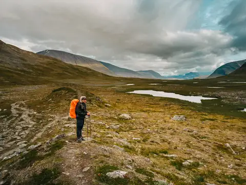 Climbing to Tjäktja